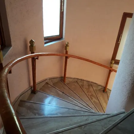 Souropanis 3* Kamena Vourla