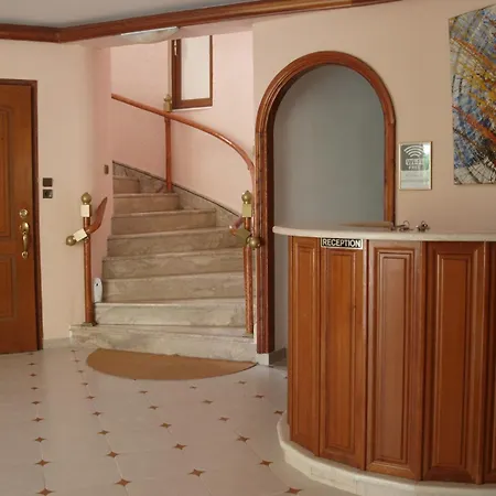 Studios Souropanis Guest house *