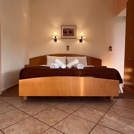 Guest house Studios Souropanis *