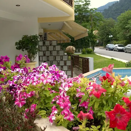 Studios Souropanis