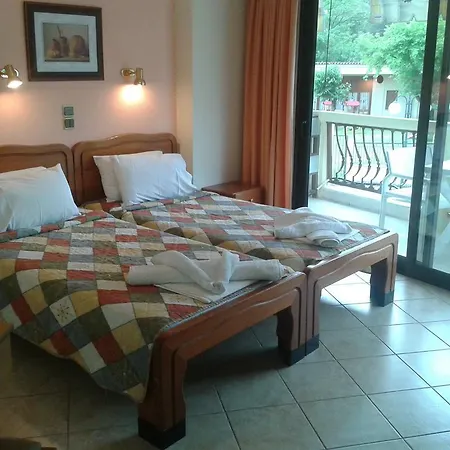 Guest house Studios Souropanis Kamena Vourla