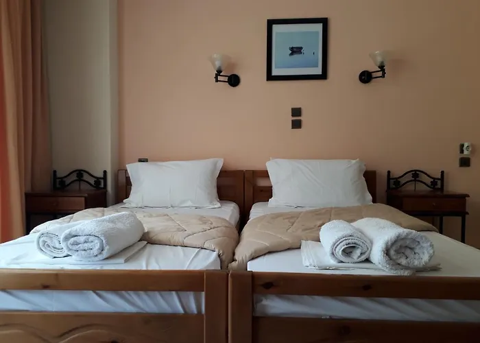 Guest house Studios Souropanis 3*