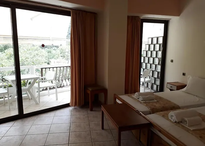 Guest house Studios Souropanis Kamena Vourla