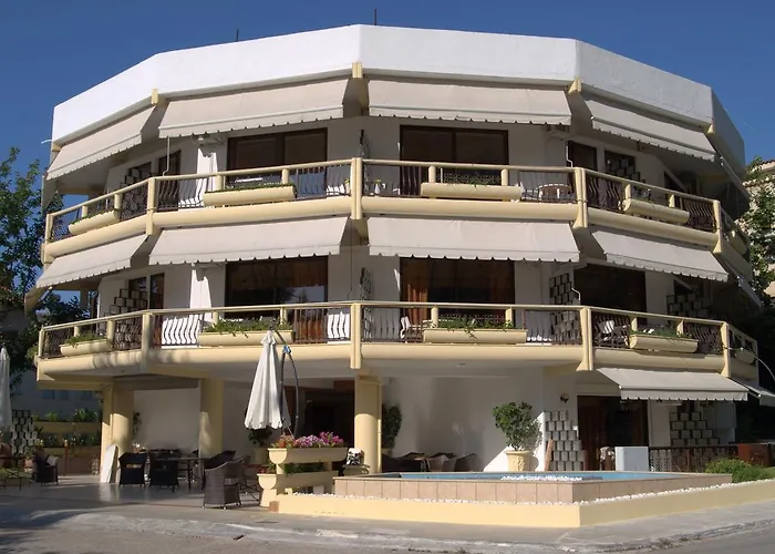 Studios Souropanis Kamena Vourla