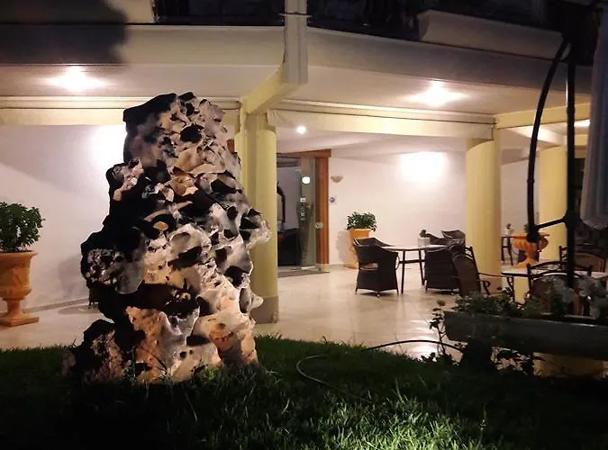 Studios Souropanis Guest house